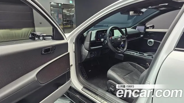 Hyundai Ioniq6 Long Range AWD — Фото автомобиля 10