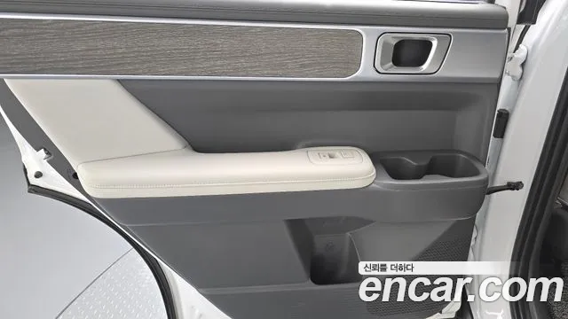 Hyundai Santafe — Фото автомобиля 24