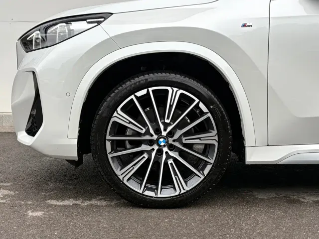 BMW X1 — Фото автомобиля 5
