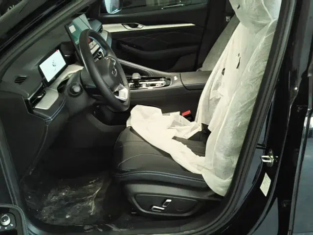 Geely Xingrui — Фото автомобиля 14