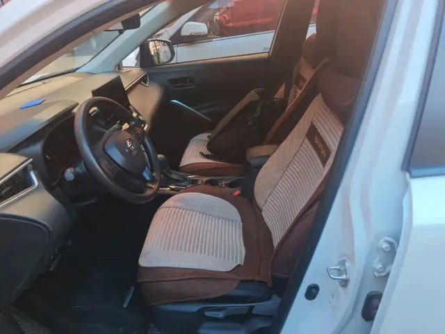 Toyota Corolla Cross — Фото автомобиля 11
