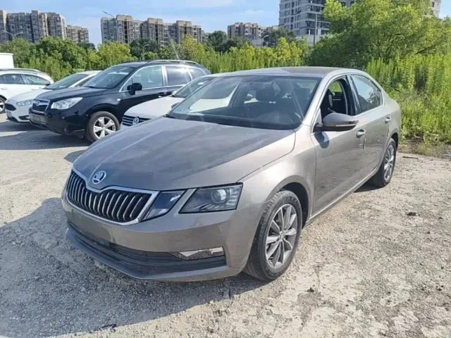 Фотография автомобиля — Skoda Octavia