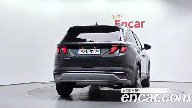 Hyundai Tucson — Фото автомобиля 4