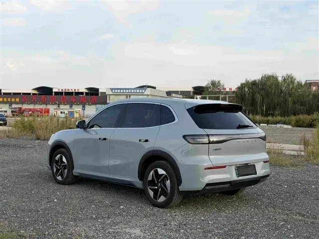 Geely Galaxy Galaxy E5 2024 530km Explore+ Edition — Фото автомобиля 6