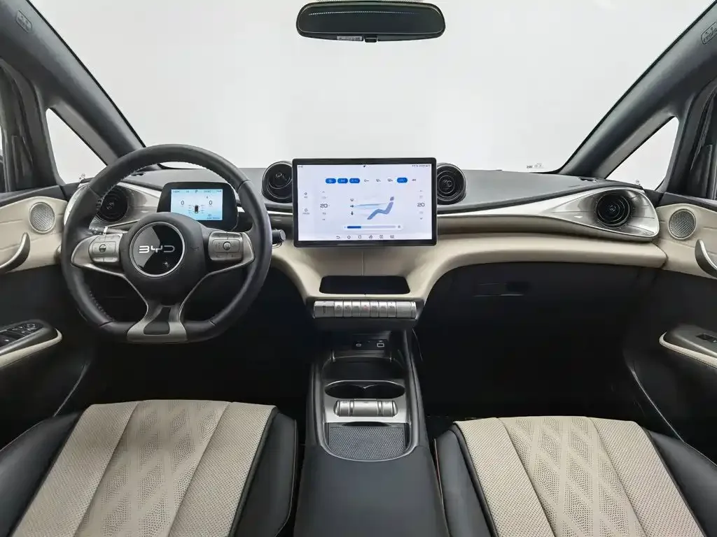 BYD Dolphin 2025 420km Freedom Edition — Фото автомобиля 5