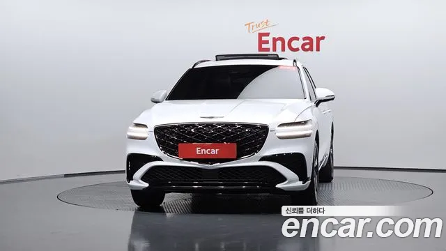 Genesis GV70 2.5T Бензин 2WD — Фото автомобиля 2