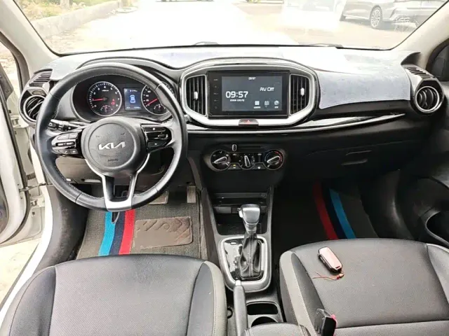 Kia KX1 — Фото автомобиля 9