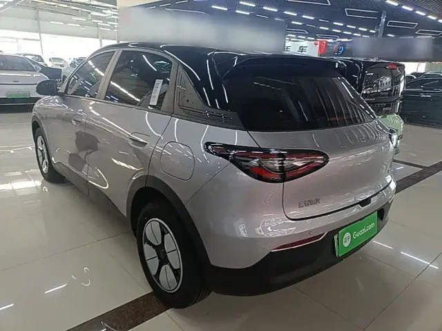 Geely Starry Wish — Фото автомобиля 4