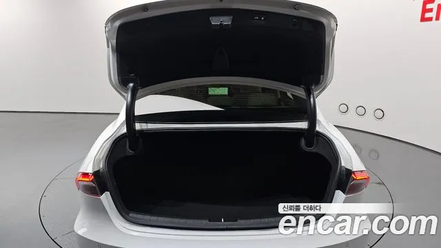 Hyundai Grandeur Новый Grandeur IG — Фото автомобиля 19