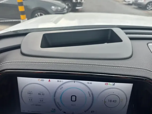 GAC Trumpchi ES9 — Фото автомобиля 19