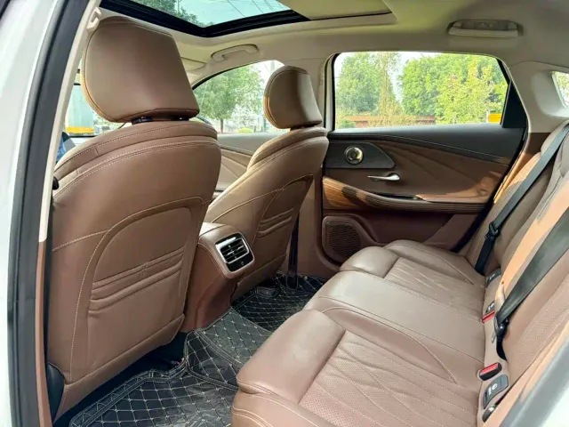 Chery Arrizo 8 — Фото автомобиля 11