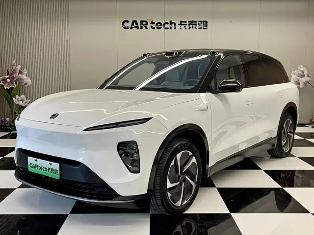 Фотография автомобиля — Nio ES8