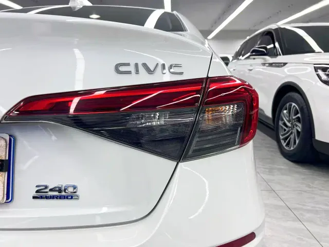 Honda Civic — Фото автомобиля 19
