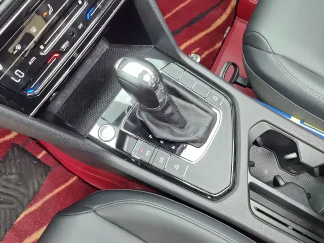 Volkswagen Tharu — Фото автомобиля 13