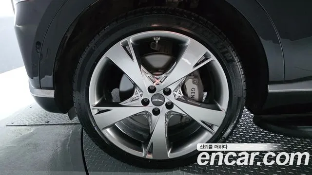 Genesis GV80 — Фото автомобиля 5
