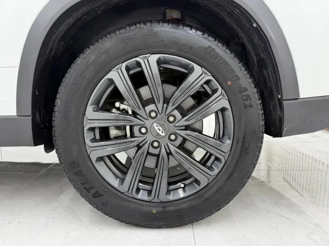 Chery Tiggo 8 — Фото автомобиля 20