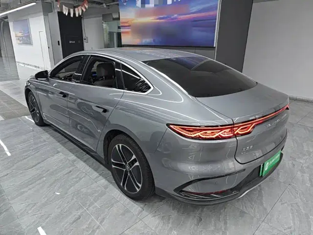 BYD Han — Фото автомобиля 4