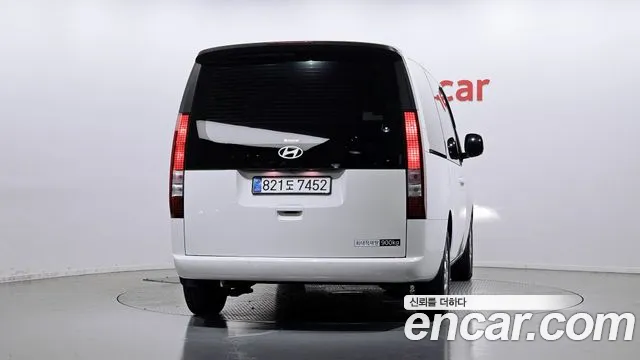 Hyundai Staria Staria L3.5 Карго 3 места — Фото автомобиля 4