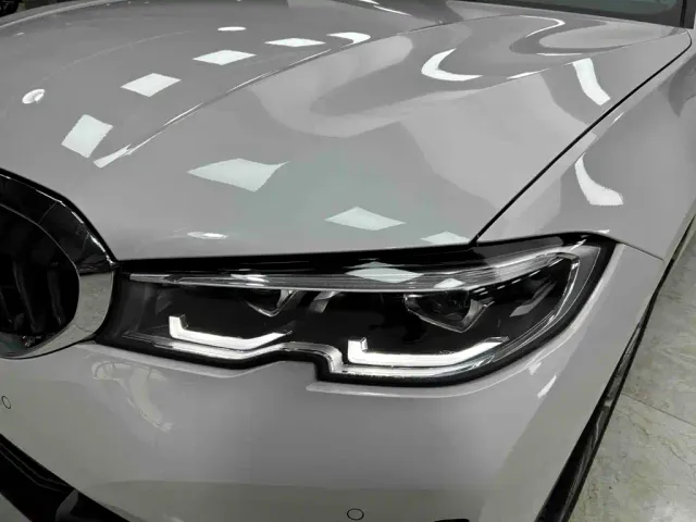 BMW 3 Series — Фото автомобиля 22