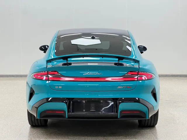 Xiaomi SU7 — Фото автомобиля 5