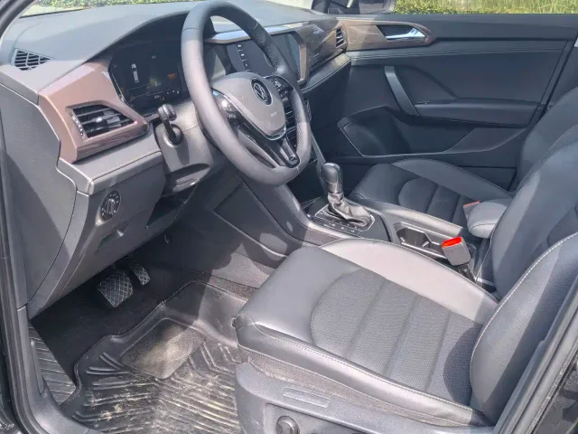 Volkswagen Tharu — Фото автомобиля 4