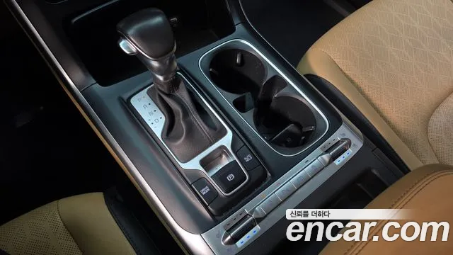 Kia Carnival 4th Gen — Фото автомобиля 12