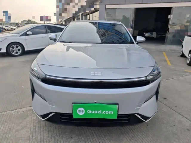 Geely Galaxy L6 — Фото автомобиля 2