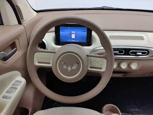 Wuling Hongguang Mini EV — Фото автомобиля 11