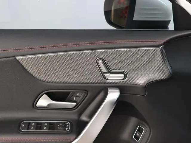 Mercedes-Benz A-Class — Фото автомобиля 18