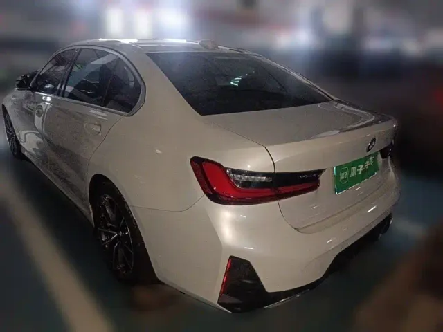 BMW 3 Series — Фото автомобиля 4