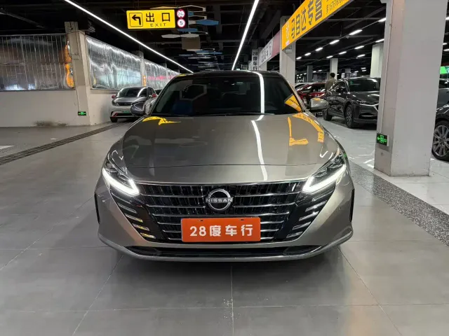 Nissan Teana — Фото автомобиля 2