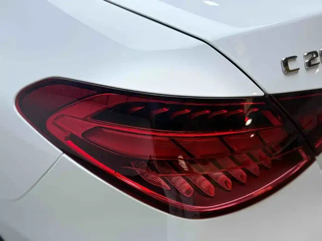 Mercedes-Benz C-Class — Фото автомобиля 7