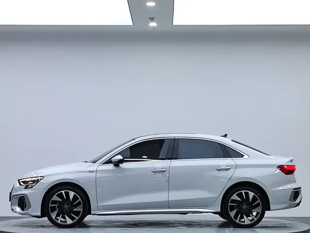 Audi A3 — Фото автомобиля 5