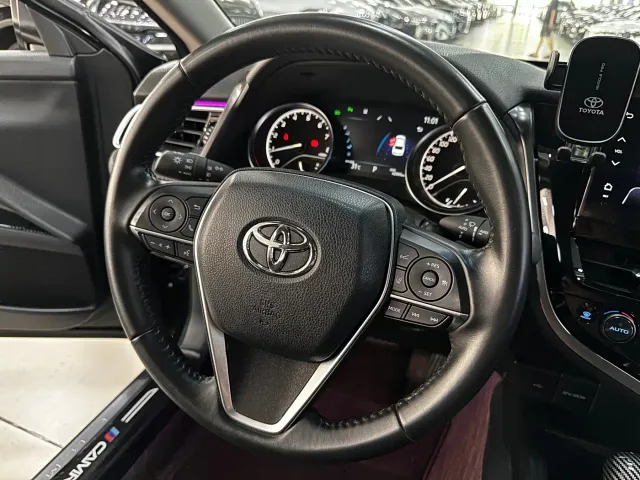 Toyota Camry — Фото автомобиля 14