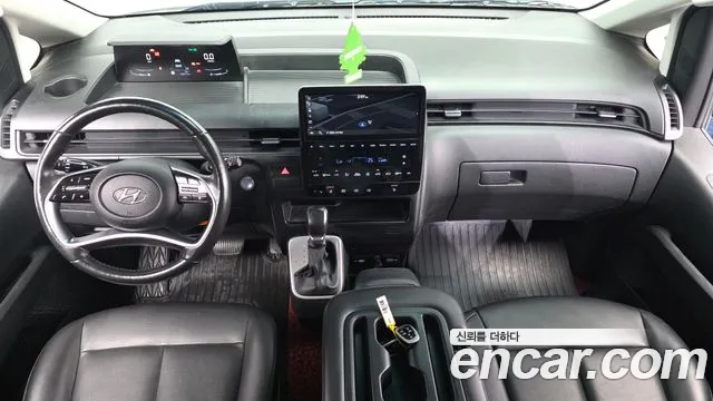 Hyundai Staria Staria Tourer 11 мест — Фото автомобиля 2