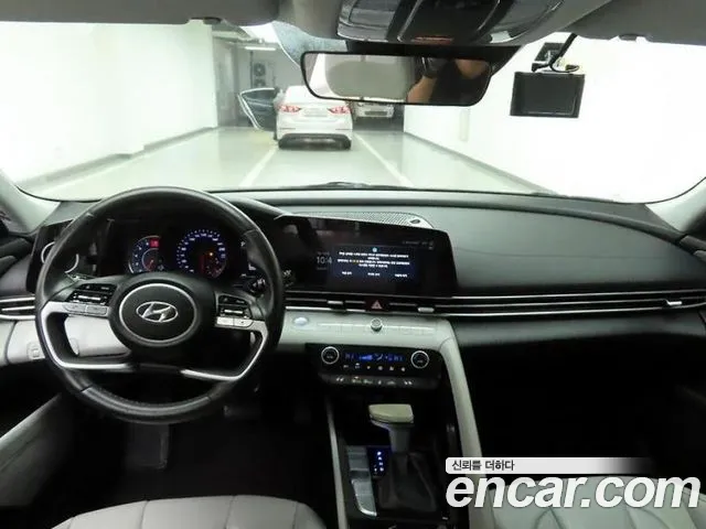 Hyundai Avante CN7 — Фото автомобиля 7