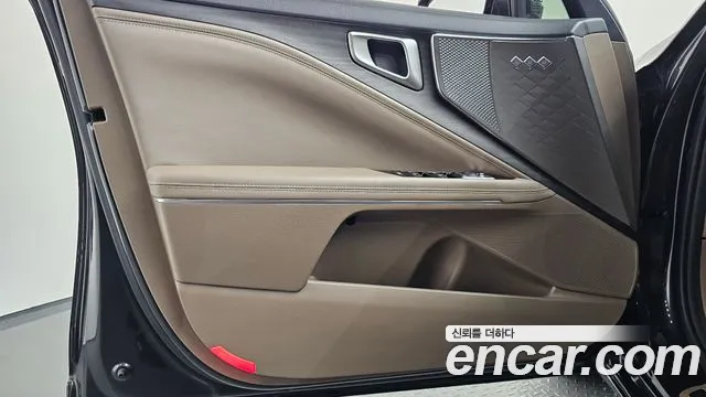 Kia K8 Hybrid — Фото автомобиля 13