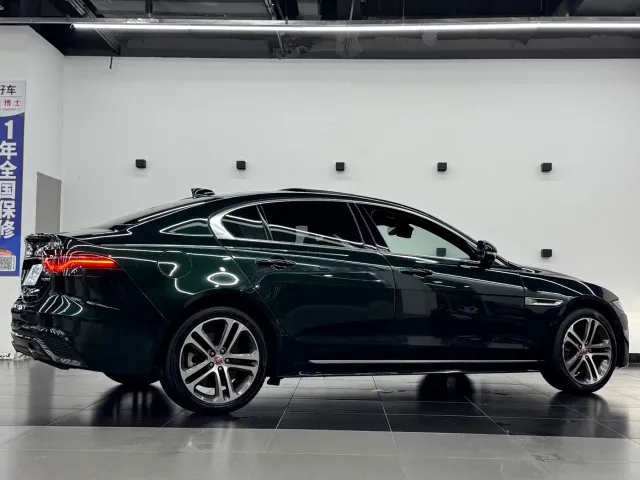 Jaguar XEL — Фото автомобиля 15