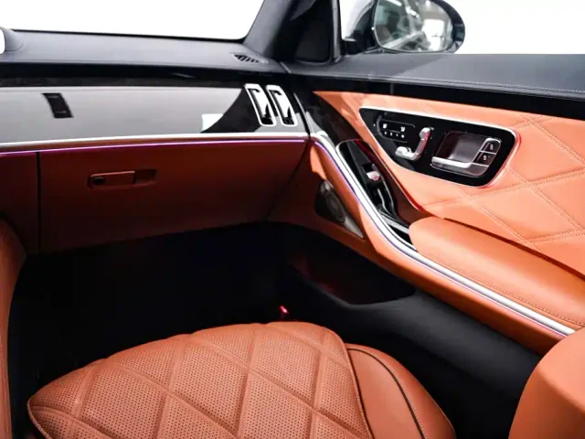 Mercedes-Benz Maybach S-Class — Фото автомобиля 24