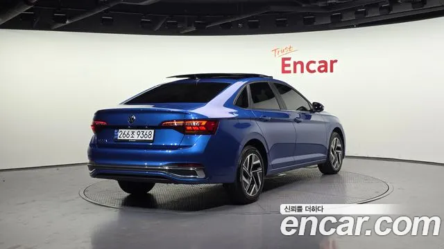 Volkswagen Jetta — Фото автомобиля 2