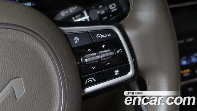 Kia Canival Carnival 4 поколение Дизель 9 мест Prestige — Фото автомобиля 14