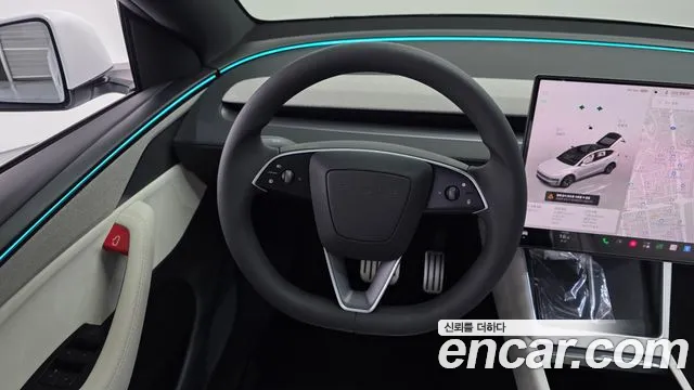 Tesla Model Y — Фото автомобиля 13
