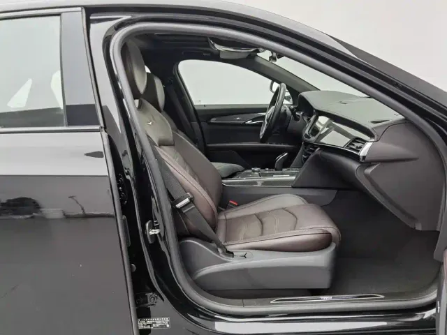 Cadillac CT6 — Фото автомобиля 23