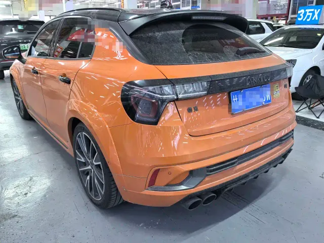 Lynk & Co 02 Hatchback — Фото автомобиля 4