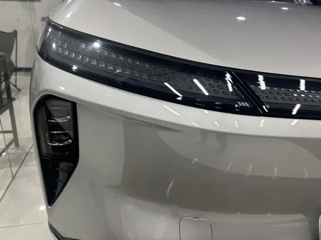 Dongfeng Aeolus L8 — Фото автомобиля 4