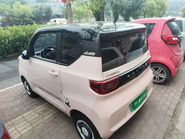 Wuling Hongguang Mini EV — Фото автомобиля 4