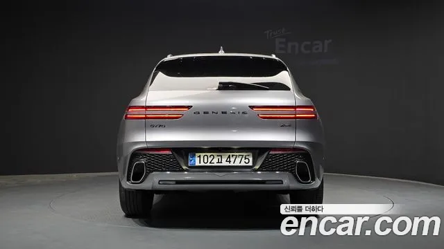 Genesis GV70 2.5T Бензин AWD — Фото автомобиля 4