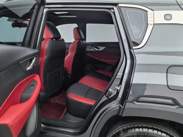 Changan CS35 Plus — Фото автомобиля 14
