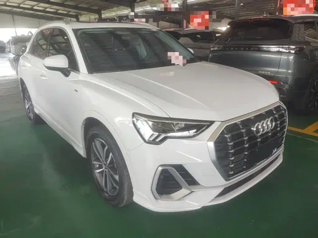 Audi Q3 — Фото автомобиля 3