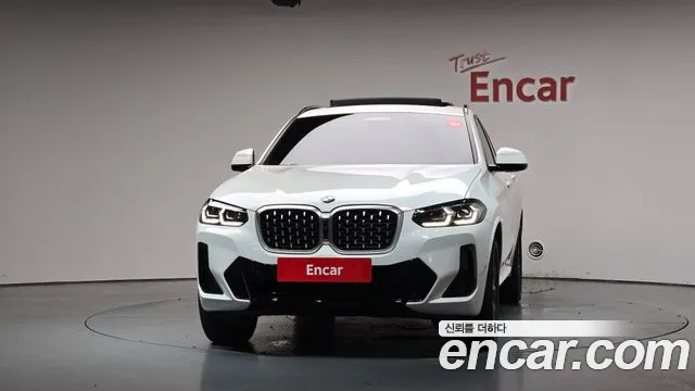 BMW X4 xDrive20i M Sport — Фото автомобиля 3